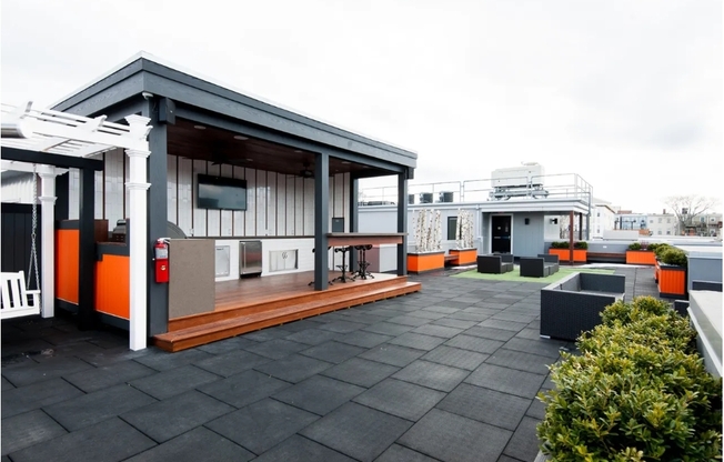 1 bed, 1 bath, 610 sqft, $3,400, Unit Unit 304