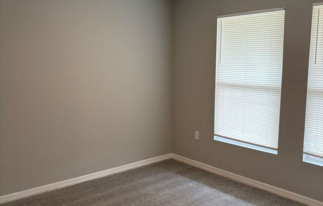 Beautiful 4-Bedroom Corner-Lot Home in Poinciana with 2-Car Garage