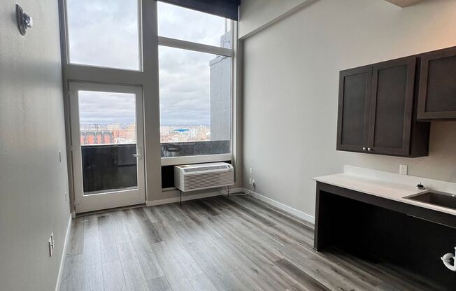 Studio, 1 bath, 320 sqft, $1,450, Unit 804 (ADA)