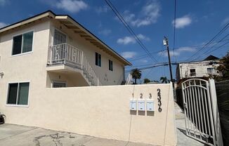 2336 Pasadena Ave