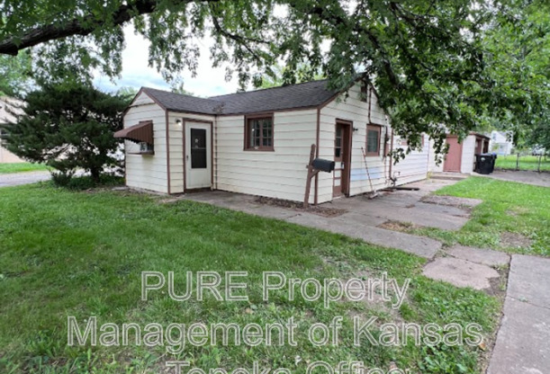 1816 SW MOUNDVIEW DR