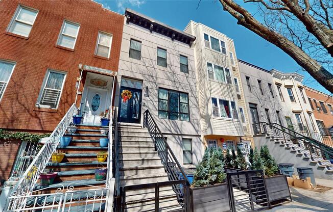 235 SUMPTER ST