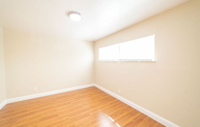 1 bed, 1 bath, $1,795, Unit 206-4