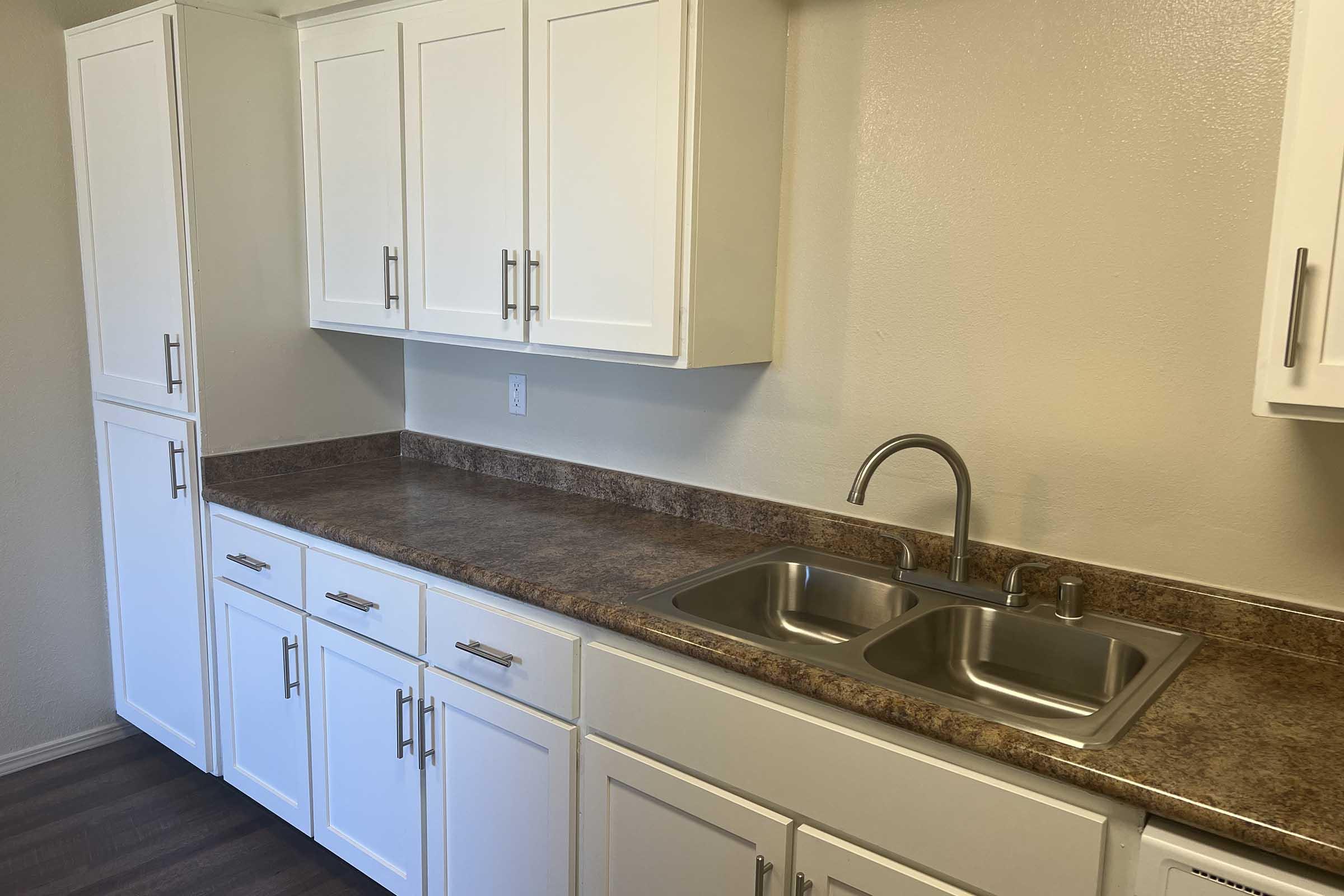 Home - Ashbrier and Sandalwood - Fresno, CA