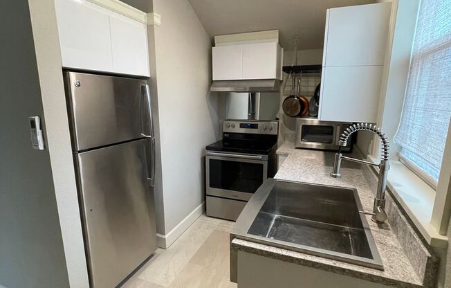 Beautiful, Brand New 1 Bedroom, 1 Bath ADU Home