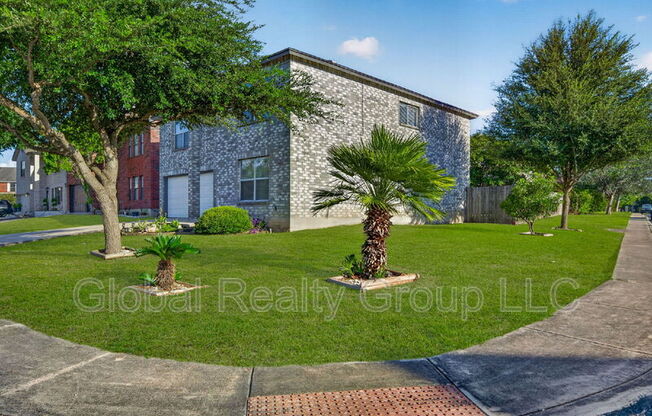 7702 FAIRTON PL