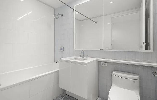 2 beds, 3.5 baths, 1,343 sqft, $11,500, Unit 17F