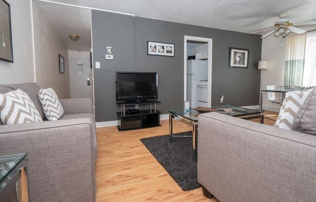 1 bed, 1 bath, 625 sqft, $1,445, Unit N307