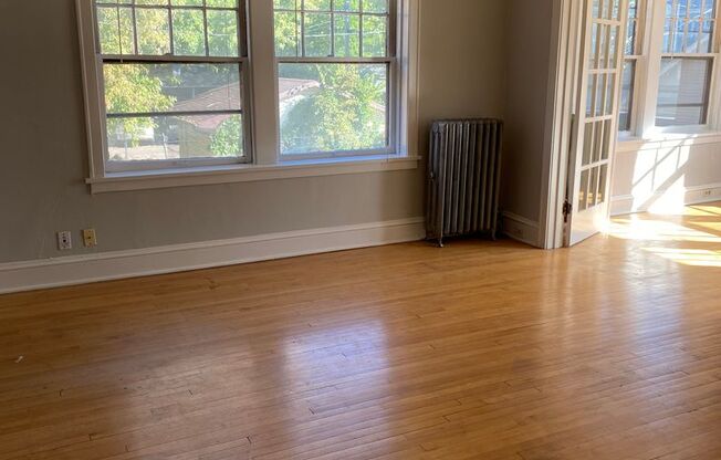 1 bed, 1 bath, $1,275