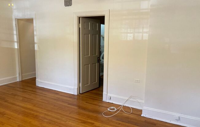 1 bed, 1 bath, 450 sqft, $1,249, Unit 107-GA