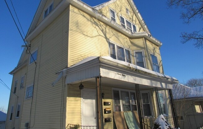98 BROOKLINE ST