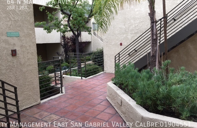 64 N Mar Vista Ave