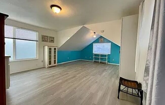 Spacious 2 Bedroom / 2 Bathroom Apartment in the Heart of Ocean Park – Available Now!