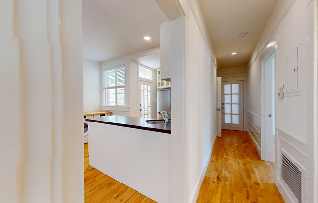 1008 FILBERT ST