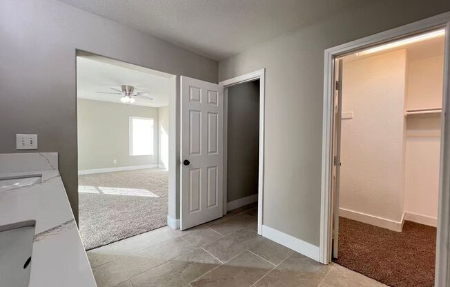 5 beds, 3 baths, $2,400