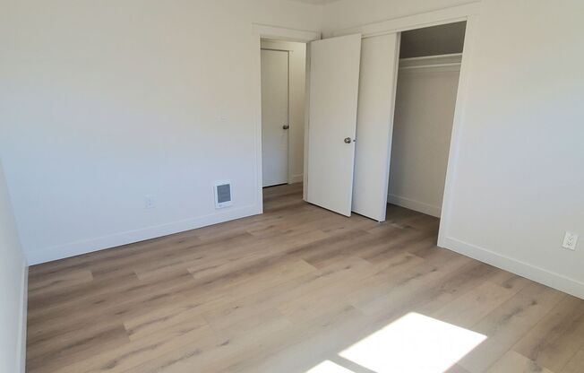 2 beds, 1 bath, 867 sqft, $2,995, Unit 102