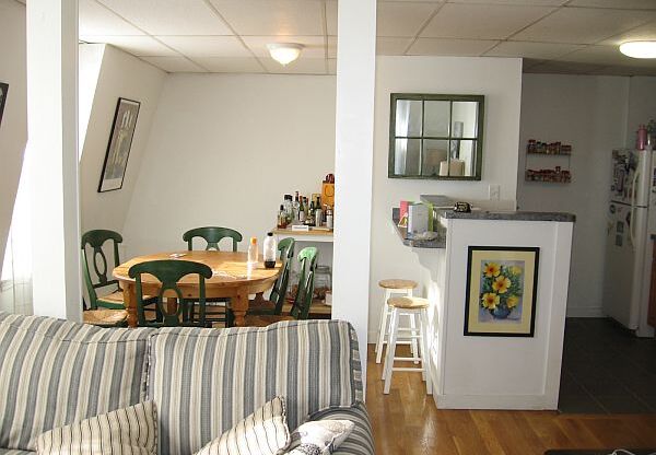 37 DAVIS SQ
