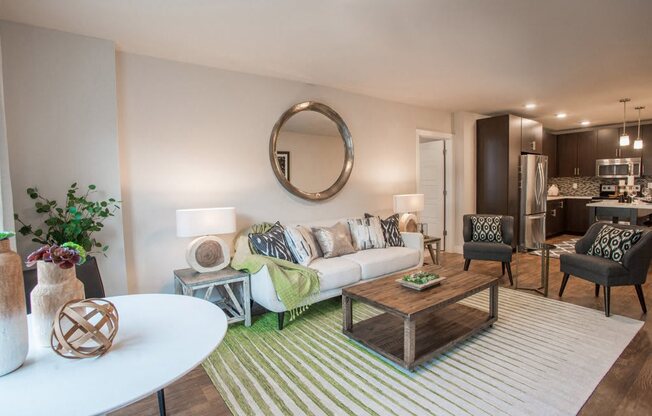 Luxury Apartments in Lakewood, CO