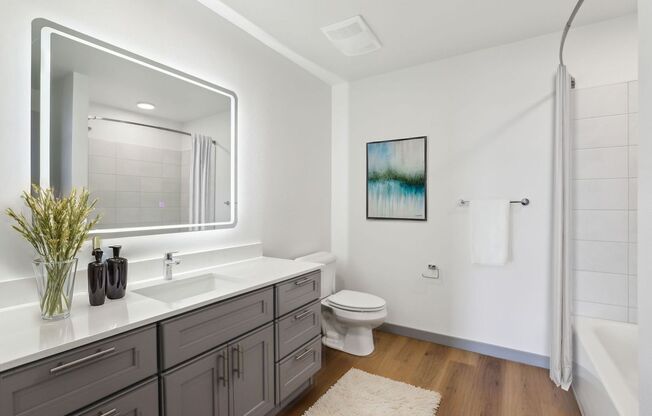 1 bed, 1 bath, 631 sqft, $1,720, Unit 206