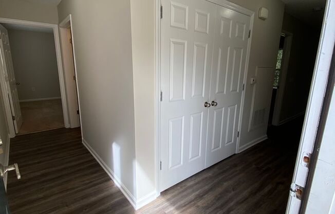 2 beds, 2 baths, 1,131 sqft, $1,425, Unit 2780-1