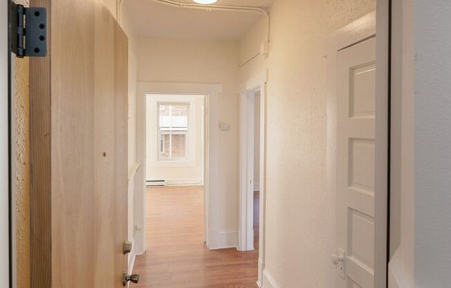 1 bed, 1 bath, 625 sqft, $1,625, Unit 108