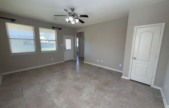 12112 Paseo Place **Ask about our NO CASH DEPOSIT option!**