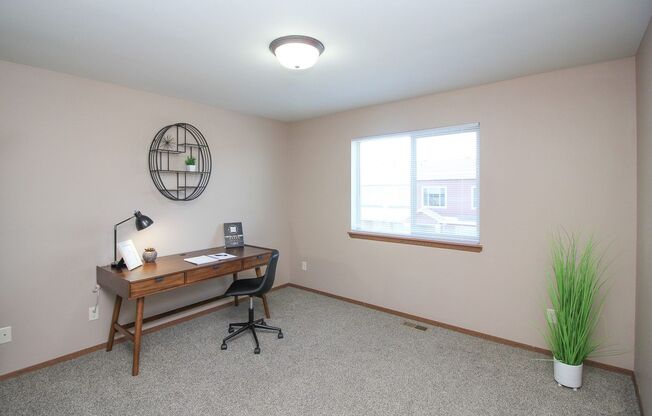 2 beds, 1.5 baths, 1,096 sqft, $1,450, Unit 4015-06