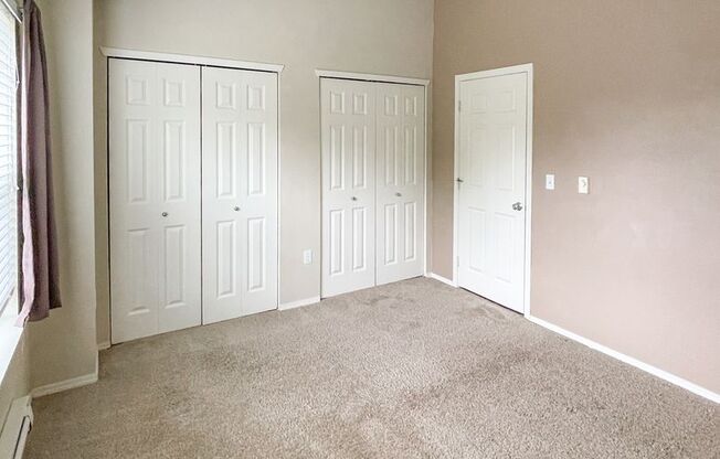 3 beds, 2 baths, $2,800, Unit Unit 320