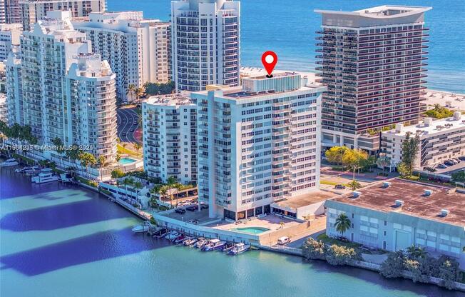 5838 Collins Ave