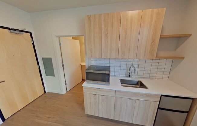 Studio, 1 bath, 314 sqft, $1,225, Unit 302