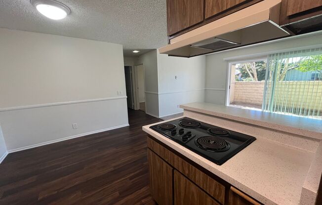 1 bed, 1 bath, 737 sqft, $2,150, Unit 042