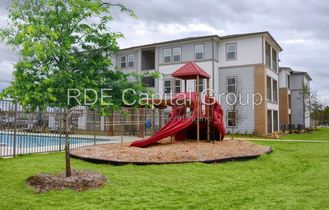 2 beds, 2 baths, 985 sqft, $1,300, Unit 2304 B1