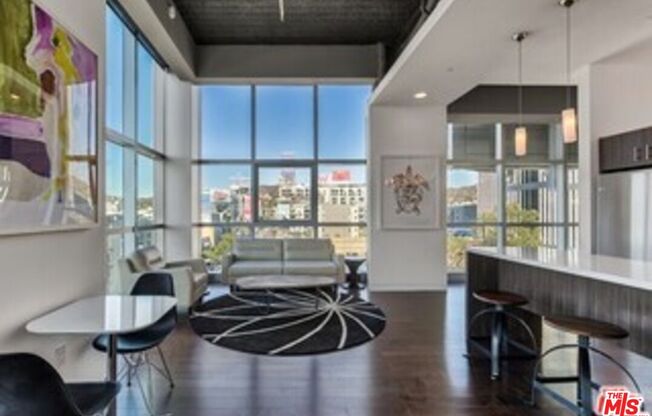 1 bed, 1 bath, 858 sqft, $4,545, Unit 1403