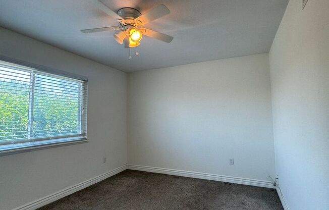 Modern 2 Bed 1 Bath Townhouse in San Juan Capistrano