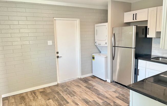 1 bed, 1 bath, 650 sqft, $1,495