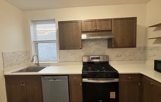 1371 COMMONWEALTH AVE