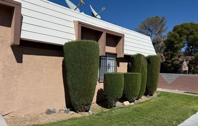 3619 Villa Knolls East