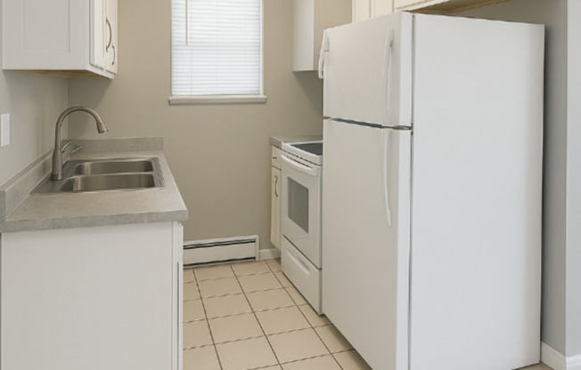 1 & 2 BR Apartments in Prime East Colorado Springs Location & Mountain Views!