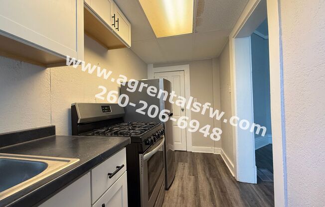 Studio, 1 bath, 300 sqft, $635, Unit #2