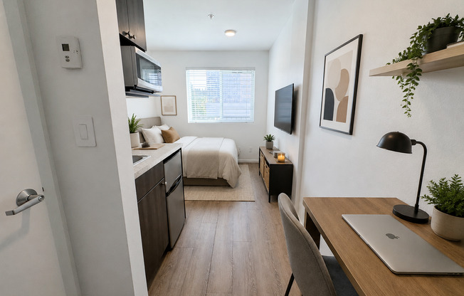 Studio, 1 bath, 186 sqft, $1,295, Unit 307