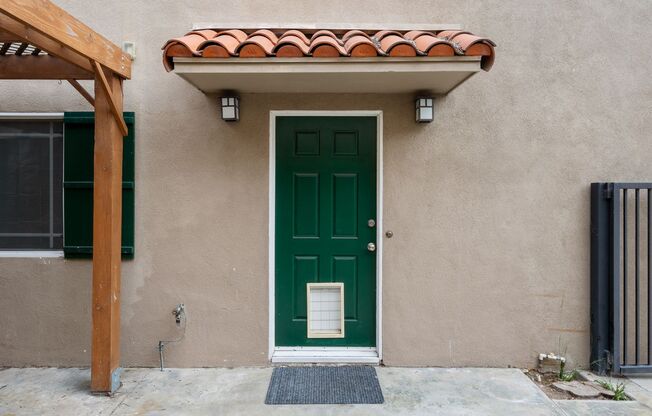 824-832 Torrance Blvd, 301 S Lucia Ave