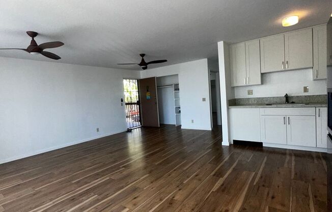 2 beds, 1 bath, $1,950