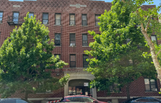 14 E 96 ST