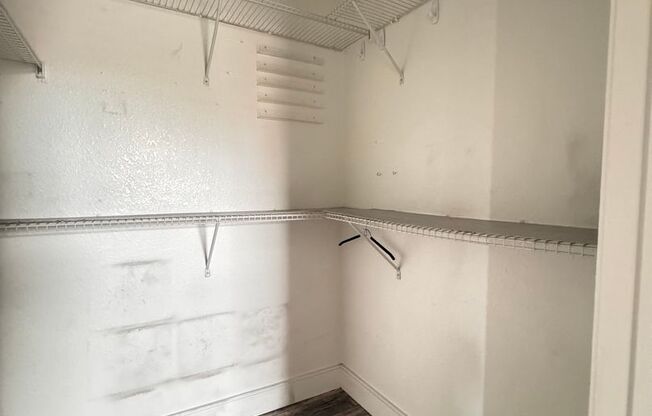 2nd Floor 2 Bedroom Condo in Gated Community