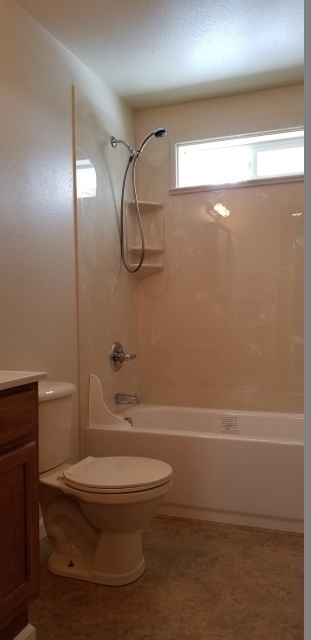 3 beds, 2 baths, $1,950