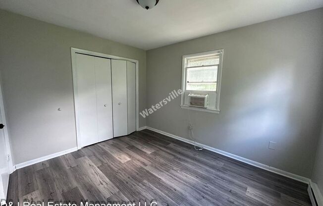 2 beds, 1 bath, 900 sqft, $1,495, Unit Apartment 61
