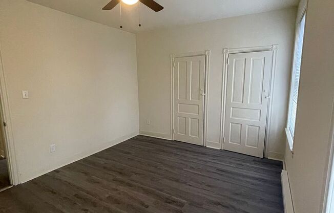 1 bed, 1 bath, 600 sqft, $900, Unit Unit 3