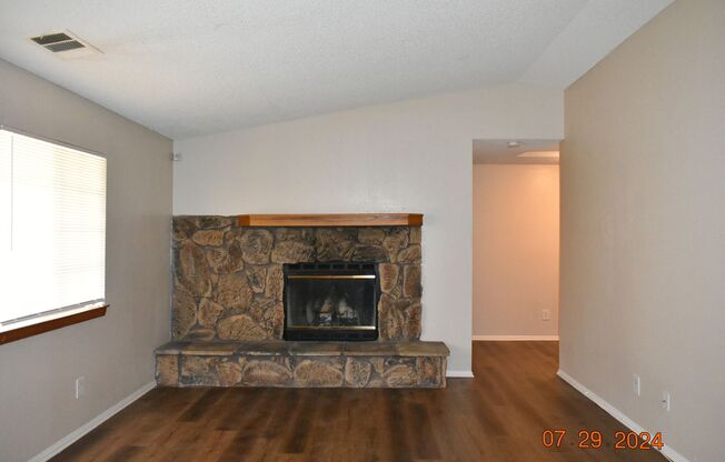 3 beds, 2 baths, $1,850