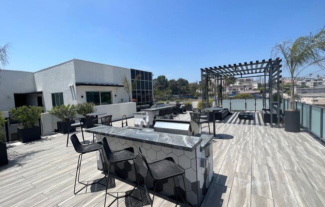 1 bed, 1 bath, 621 sqft, $3,250, Unit 206