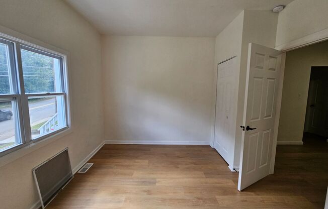 Brand new 1 bedroom 1 bath apartment for rent !